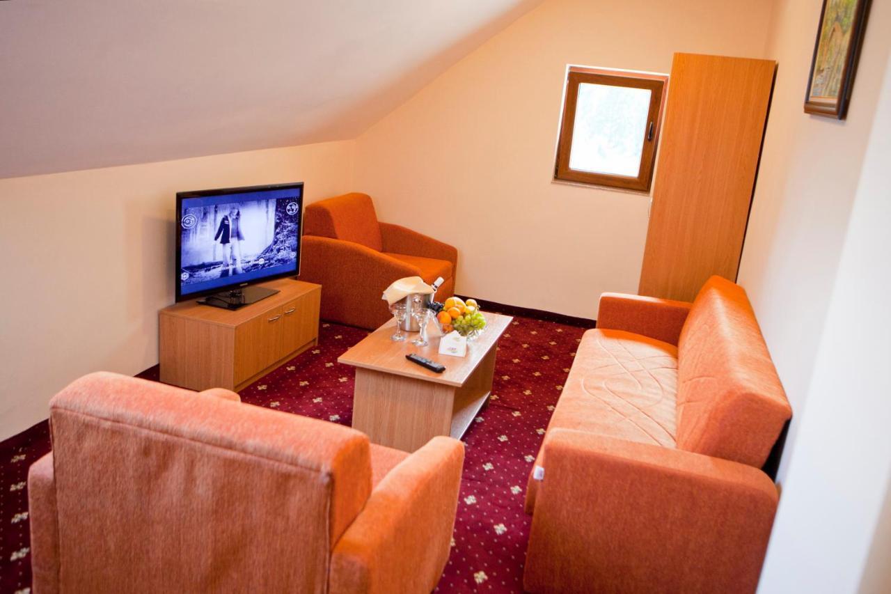 Hotel Coop Rozhen Pamporovo Luaran gambar